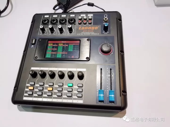 1534238177867553.jpg 23.webp.jpg